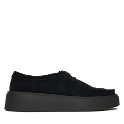 Półbuty Clarks. Czarne półbuty damskie Clarks, bez wzorów, bez obcasa, na płaskiej podeszwie, bez zapięcia. Za 569.99 zł.