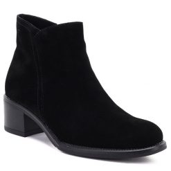 Skórzane botki damskie na klocku zamasz czarne Sergio Leone BT-52-S. Czarne botki damskie Sergio Leone, ze skóry, bez obcasa, bez zapięcia. Za 209.99 zł.