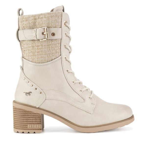 Trzewiki Mustang. Białe botki damskie Mustang, bez obcasa, na słupku, bez zapięcia. Za 219.99 zł.