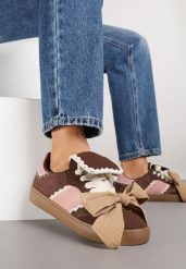 Brązowe Sneakersy Ozdobione Geometrycznym Wzorem i Kokardą Cedionna. Brązowe obuwie sportowe damskie Renee, z jeansu, bez zapięcia. Za 99.99 zł.