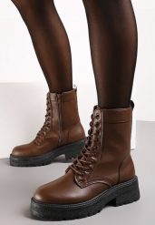 Brązowe Botki Workery na Grubej Podeszwie Fashia. Brązowe botki damskie Renee, z jeansu, eleganckie, bez obcasa, na płaskiej podeszwie, bez zapięcia. Za 89.99 zł.