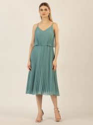 APART Sukienka w kolorze zielonym rozmiar: 44. Zielone sukienki damskie Apart, bez wzorów, bez ramiączek. Za 217.99 zł.