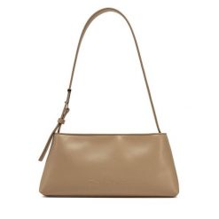 Torebka Calvin Klein. Brązowe torebki klasyczne damskie Calvin Klein, bez dodatków. Za 359.99 zł.