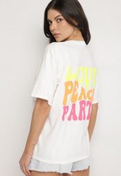 Biały Bawełniany T-shirt Ozdobiony Nadrukiem Odalva. Białe t-shirty damskie Born2be, uniwersalny, bez wzorów, z bawełny, bez kołnierzyka. Za 79.99 zł.