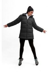 Maier Sports Płaszcz funkcyjny "Heatcore" w kolorze czarnym rozmiar: 38. Czarne płaszcze damskie Maier Sports, bez wzorów, bez kaptura. Za 376.85 zł.