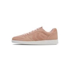 Buty halowe Hummel Perfekt TN. Czerwone obuwie sportowe casual damskie Hummel, bez zapięcia. Za 254.50 zł.