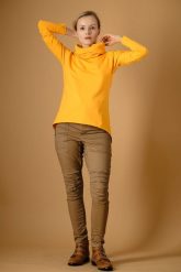 Bluza jaskółkowa mandarynka. Czerwone bluzy damskie Hultaj Polski, l, bez wzorów, z bawełny, z kapturem. Za 249.00 zł.