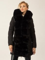 APART Płaszcz zimowy w kolorze czarnym rozmiar: 42. Czarne płaszcze damskie Apart, na zimę, bez wzorów, z puchu, bez kaptura. Za 616.40 zł.