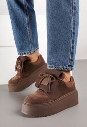 Brązowe Sneakersy na Grubej Podeszwie z Wywiniętym Językiem i Kokardą Ellisare. Brązowe obuwie sportowe damskie Born2be, z jeansu, bez zapięcia. Za 109.99 zł.