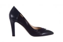 Czółenka Bayla-097 SZC6972-587 Granat, Skóra naturalna - 36. Niebieskie czółenka damskie Bayla, bez wzorów, z materiału, bez obcasa. W wyprzedaży za 89.10 zł.