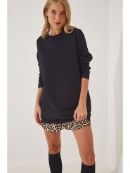 Cool and sexy Bluza w kolorze czarnym rozmiar: S/M. Czarne bluzy damskie Cool and sexy, m, bez wzorów, z bawełny, bez kaptura. Za 52.67 zł.