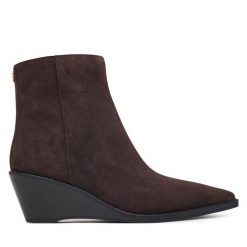 Botki MICHAEL Michael Kors. Brązowe botki damskie MICHAEL Michael Kors, bez obcasa, na koturnie, bez zapięcia. Za 1,019.00 zł.