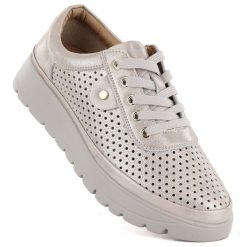 Skórzane półbuty damskie ażurowe złote Vinceza 79629. Żółte półbuty damskie VINCEZA, w ażurowe wzory, ze skóry, bez obcasa, bez zapięcia. Za 209.99 zł.