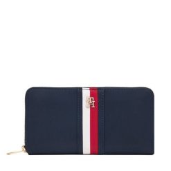 Portfel Tommy Hilfiger. Niebieskie portfele damskie Tommy Hilfiger, bez wzorów, z nylonu. Za 269.99 zł.