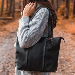 Torebka skórzana elegancka DAN-A T251 czarna. Czarne torebki klasyczne damskie DAN-A, ze skóry, duże, bez dodatków. Za 349.99 zł.