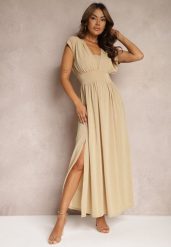 Jasnożółta Sukienka o Metalicznym Połysku z Gumką w Pasie i Głębokim Dekoltem Kigelia. Żółte sukienki damskie Renee, bez wzorów, eleganckie, bez ramiączek. Za 119.99 zł.
