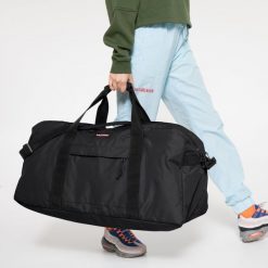 Dorosły Torba Podróżna Eastpak Terminal Plus Czarny. Czarne torby podróżne Eastpak, bez wzorów, z materiału. W wyprzedaży za 320.35 zł.