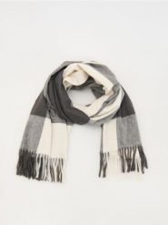 Szalik z dodatkiem wiskozy - ciemnoszary. Szare szaliki damskie Reserved, bez wzorów, z wiskozy. W wyprzedaży za 39.99 zł.