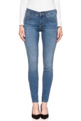 WRANGLER SKINNY YUCCA VALLEYS W28KTQ21T 112128335. Niebieskie rurki damskie Wrangler, bez wzorów, z jeansu. W wyprzedaży za 89.99 zł.