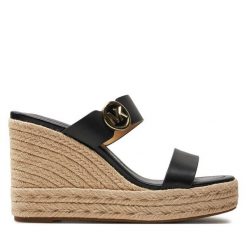 Espadryle MICHAEL Michael Kors. Czarne espadryle damskie MICHAEL Michael Kors, bez wzorów, bez obcasa. Za 469.99 zł.