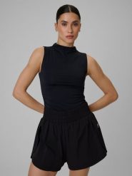 4F Top treningowy slim szybkoschnący damski - czarny S. Czarne koszulki sportowe damskie 4F, s, bez wzorów, z materiału, bez ramiączek, na fitness i siłownię. Za 99.99 zł.