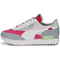 Buty do chodzenia damskie Puma Future Rider Play ON. Szare obuwie sportowe damskie Puma, z gumy, bez zapięcia, trekkingowe. Za 553.00 zł.