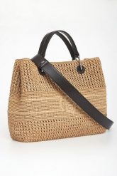 Torebka damska EMPORIO ARMANI. Torebki klasyczne damskie Emporio Armani, bez dodatków. Za 2,799.00 zł.