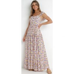 Biało-Różowa Sukienka Maibe. Czerwone sukienki damskie Born2be, z aplikacjami, z tkaniny, boho, bez ramiączek. Za 159.99 zł.