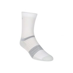 Skarpety do biegania Inov-8 Active High. Białe obuwie sportowe damskie Inov-8, bez zapięcia, do biegania. Za 68.19 zł.