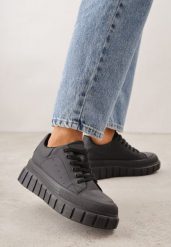 Czarne Sneakersy VICES na Platformie w Stylu Chunky z Perforacją Hypsyllis. Czarne obuwie sportowe damskie Renee, z jeansu, bez zapięcia. Za 89.99 zł.