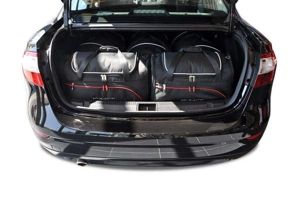 Torby Do Bagażnika Renault Fluence Limousine 2009-2016 5Szt Kjust. Czarne torby podróżne KJUST, bez wzorów, z kauczuku. Za 1,586.00 zł.