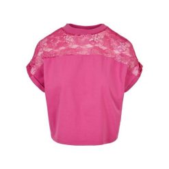 Damska koszulka z koronki Urban Classics Oversized GT. Fioletowe koszulki sportowe damskie Urban Classics, bez wzorów, z koronki, bez ramiączek. Za 183.50 zł.