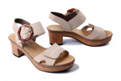 RIEKER 63850-60 beige, sandały damskie. Brązowe sandały damskie Rieker, bez wzorów, bez obcasa, na obcasie, bez zapięcia. Za 230.93 zł.