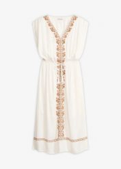 Sukienka midi boho z lejącej wiskozy. Białe sukienki damskie bonprix, bez wzorów, z wiskozy, boho, bez ramiączek. Za 169.99 zł.