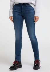 MUSTANG Zoe Super Skinny DENIM BLUE 1008761 5000 782. Niebieskie rurki damskie Mustang, bez wzorów, z denimu. W wyprzedaży za 99.99 zł.