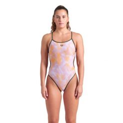 Strój kąpielowy damski Arena Ao Rev Swimsuit Challenge Dwustronny. Stroje jednoczęściowe Arena, bez wzorów, z tkaniny. Za 249.99 zł.