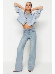 Trendyol Dżinsy - Comfort fit - w kolorze błękitnym rozmiar: 40. Niebieskie jeansy damskie Trendyol, z podwyższonym stanem. Za 104.99 zł.