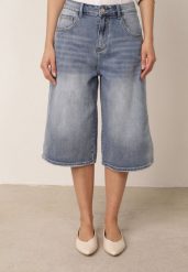 Niebieskie Jeansowe Szorty Casual o Kroju Typu Bermudy z Bawełną Pheradia. Niebieskie szorty damskie Born2be, bez wzorów, z bawełny. Za 109.99 zł.