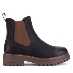Botki Clara Barson. Czarne botki damskie Clara Barson, bez obcasa, na płaskiej podeszwie, bez zapięcia. Za 159.99 zł.