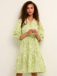 Karen by Simonsen Sukienka letnia Helia 10104311 Zielony A-Line Fit. Zielone sukienki damskie Karen by Simonsen, bez wzorów, z wiskozy, bez ramiączek. Za 389.99 zł.