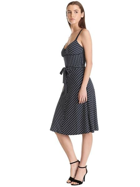 Vive Maria Sukienka "Summer Sailor" w kolorze granatowym rozmiar: XXL. Niebieskie sukienki damskie Vive Maria, bez wzorów, z tkaniny, bez ramiączek. Za 145.60 zł.