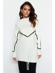 Trendyol Sweter w kolorze biało-czarnym rozmiar: L/XL. Białe swetry klasyczne damskie Trendyol, l, bez kołnierzyka. Za 78.99 zł.