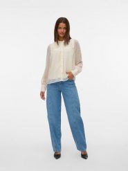 Vero Moda Bluzka w kolorze kremowym rozmiar: L. Brązowe bluzki damskie Vero Moda, l, bez wzorów, z koronki, bez kołnierzyka, bez ramiączek. Za 92.42 zł.