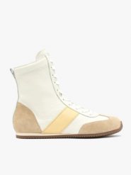 Biało-beżowe buty sportowe za kostkę. Białe obuwie sportowe casual damskie Ryłko, ze skóry. Za 549.99 zł.