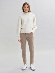 OPUS Sweter "Pandini" w kolorze kremowym rozmiar: 44. Brązowe golfy damskie Opus, bez kołnierzyka. Za 195.45 zł.