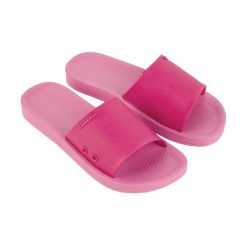 Klapki damskie obuwie plażowe Ipanema Classic Slide Fem. Czerwone klapki damskie Ipanema, bez wzorów, bez obcasa, bez zapięcia. Za 109.47 zł.
