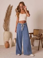 Milan Kiss Dżinsy - Loose fit - w kolorze niebieskim rozmiar: S. Niebieskie jeansy damskie Milan Kiss. Za 195.45 zł.