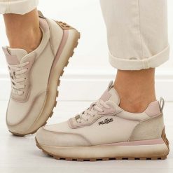 Beżowe be skórzane półbuty damskie Filippo Dp7754/26. Brązowe półbuty damskie Filippo, na jesień, bez wzorów, z jeansu, z okrągłym noskiem, bez obcasa, na płaskiej podeszwie, bez zapięcia. Za 249.00 zł.