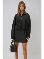 Weekday Sweter w kolorze czarnym rozmiar: M. Czarne swetry klasyczne damskie Weekday, m, bez kołnierzyka. Za 87.19 zł.