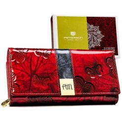Elegancki portfel damski ze skóry naturalnej w czerwonym kolorze, zamykany zatrzaskiem - Peterson. Czerwone portfele damskie Peterson, bez wzorów, z lakierowanej skóry. Za 174.99 zł.